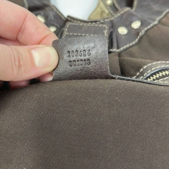 Gucci Pelham Guccissima Canvas Studded hobo shoulder bag 203624 - Picture 10 of 16